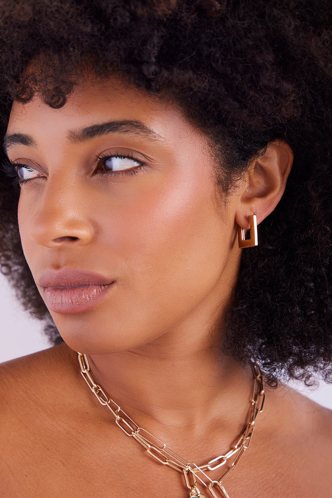 Ellory Hoops