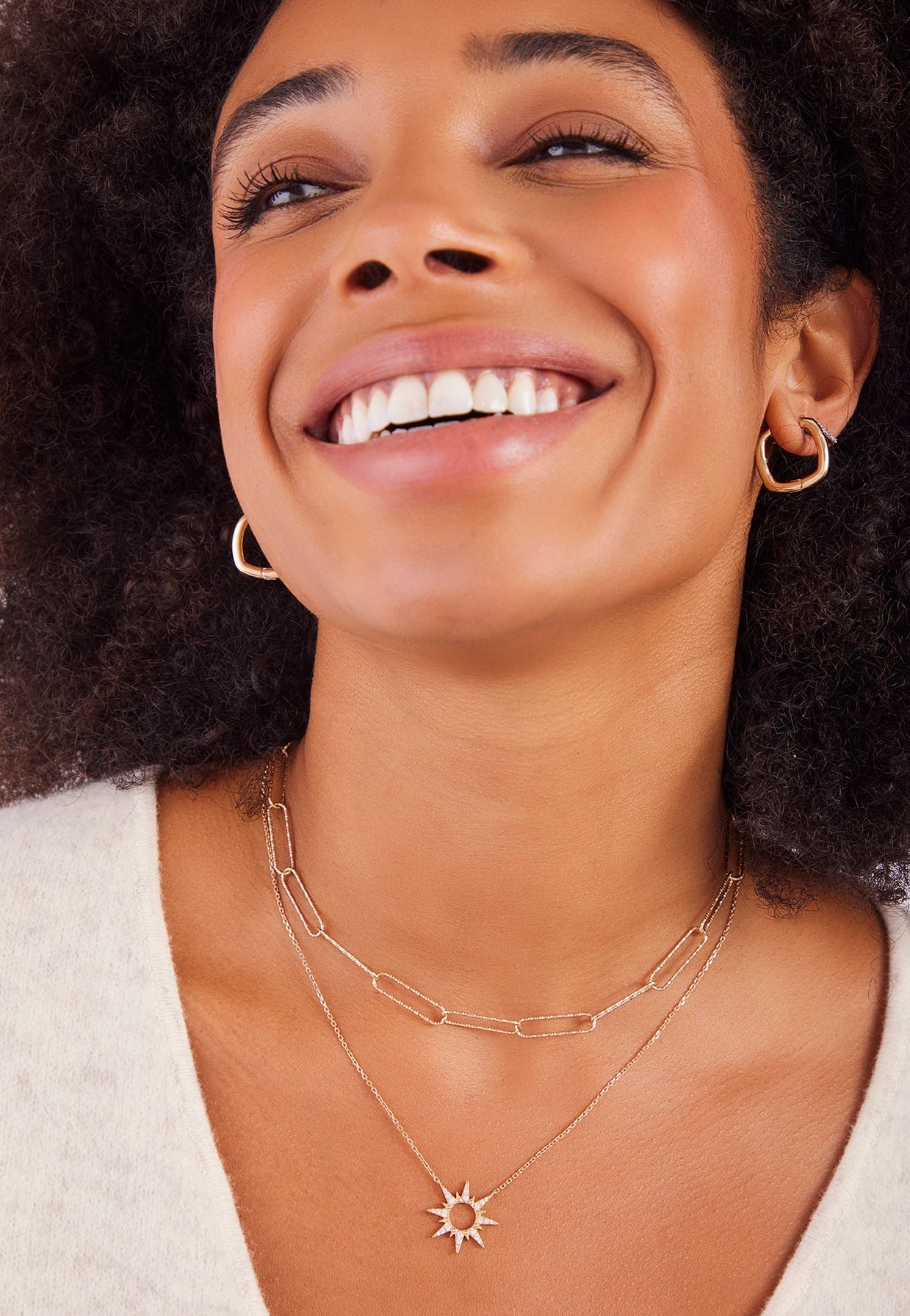 Mia Necklace