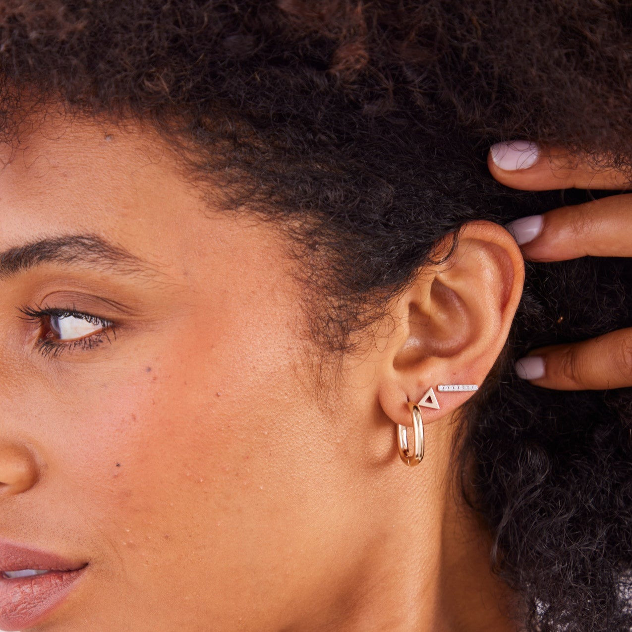 Kara Bar Earrings