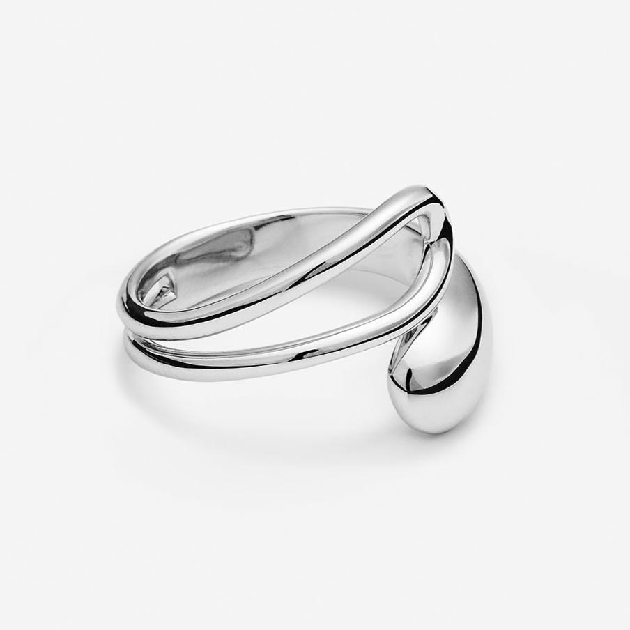 Erika Ring