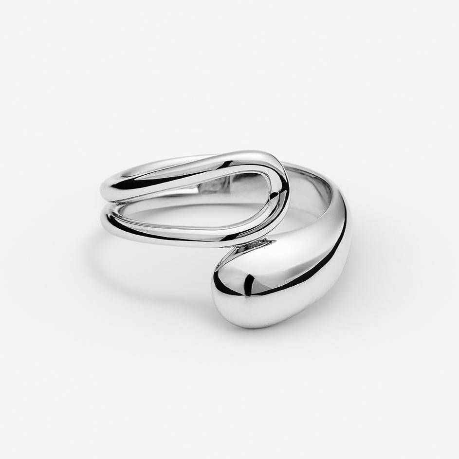 Erika Ring